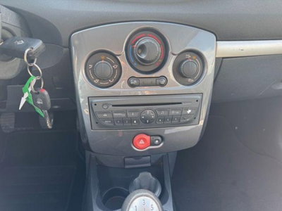 Renault Clio 1.2 16V 5 porte GPL Yahoo! (7)