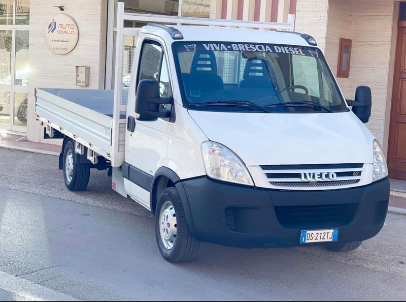Iveco Daily Telaio 35S12DP 2.3 Hpi PL-DC Cabinato