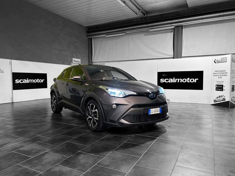 Toyota Toyota C-HR 2.0 Hybrid E-CVT Lounge