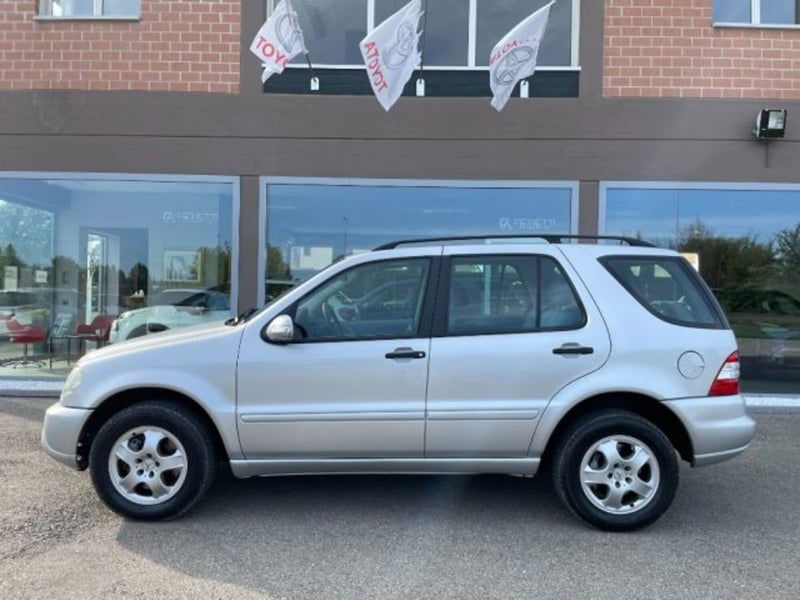 Mercedes-Benz Classe ML 270 turbodiesel cat CDI Classic