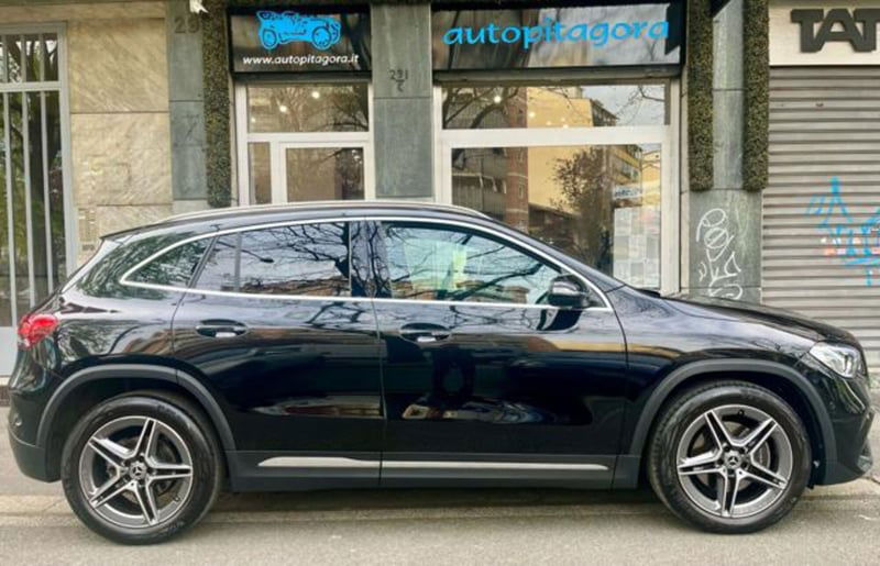 Mercedes-Benz GLA SUV 180 d Automatic Premium