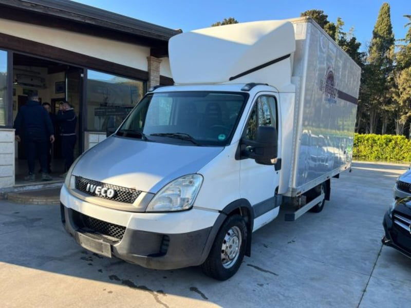 Iveco Ecodaily Telaio 3.0 Hpt PC-RG Cabinato