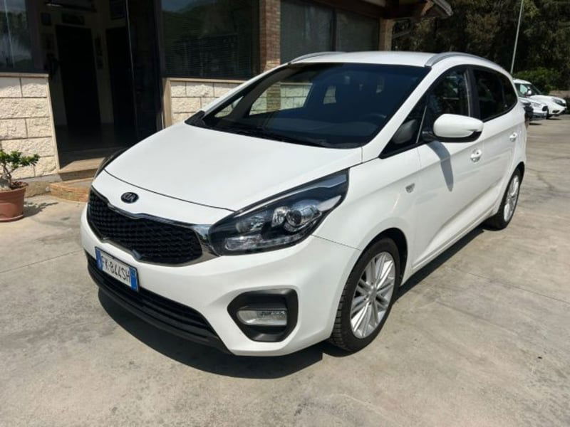 Kia Carens 1.7 CRDi 115 CV Business Class