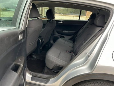 Kia Sportage 1.7 CRDI 2WD Business Class (9)