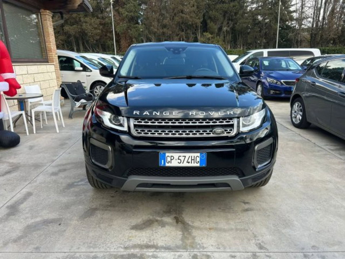 Land Rover Range Rover Evoque 2.0 TD4 150 CV 5p. Pure (3)