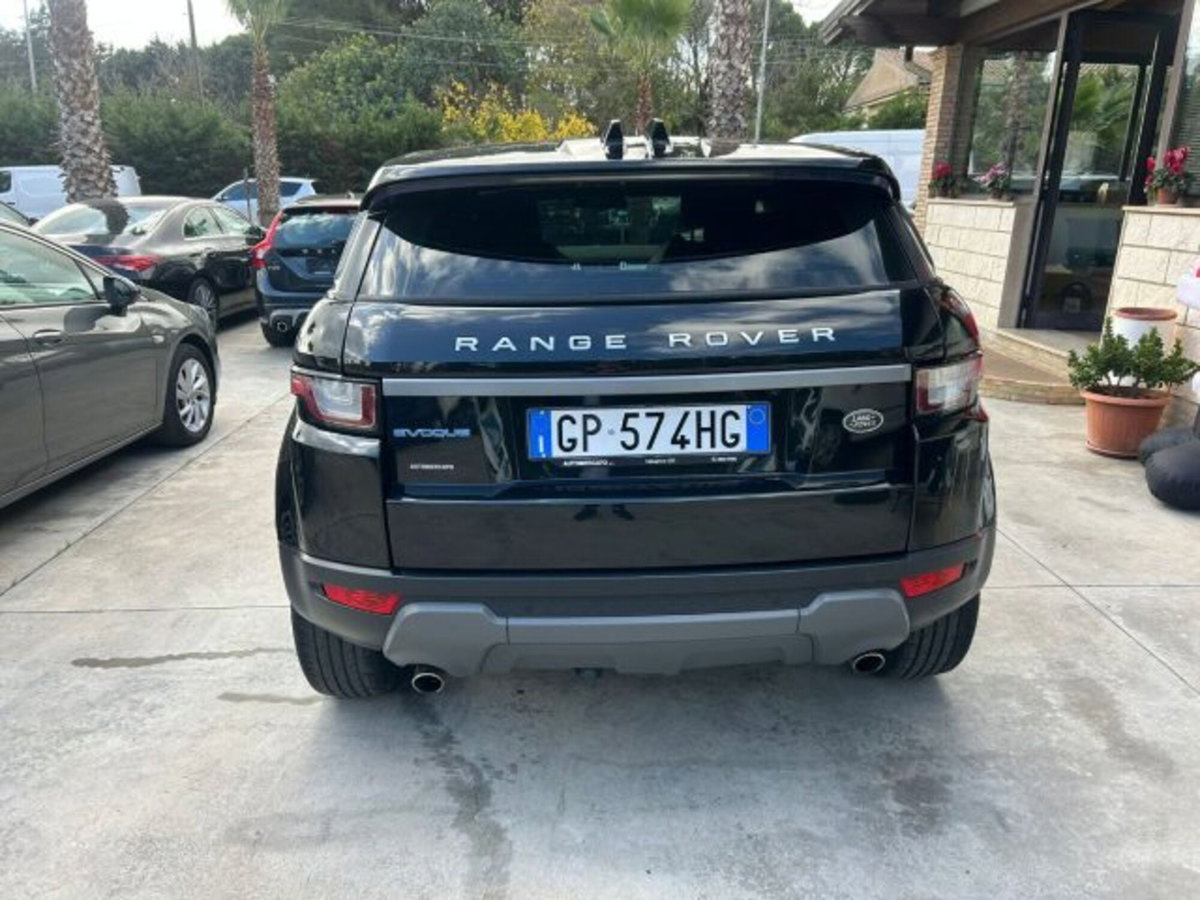Land Rover Range Rover Evoque 2.0 TD4 150 CV 5p. Pure (6)