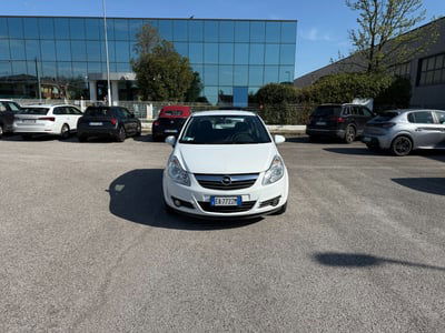 Opel Corsa 1.2 80CV 5 porte GPL-TECH Edition usata