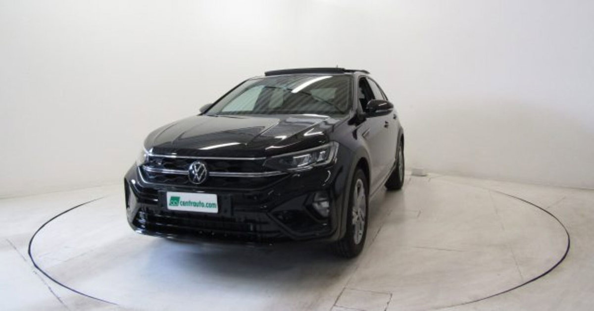 Volkswagen Taigo 1.0 TSI 110 CV DSG R-Line (3)