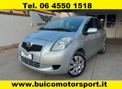 Toyota Yaris 1.0 5 porte usata