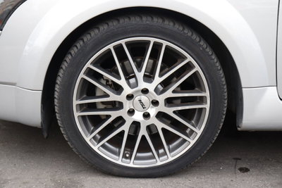 Audi TT Cabrio 1.8 TFSI (7)