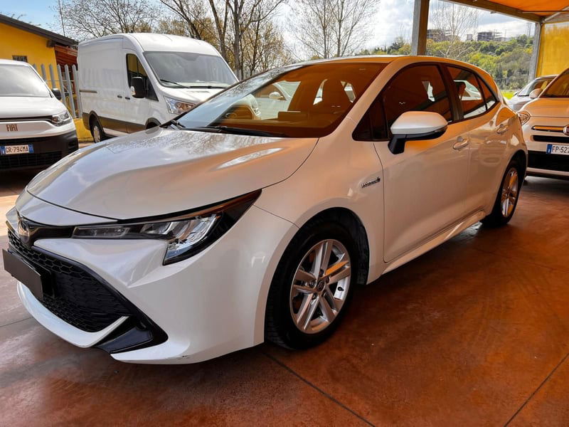 Toyota Corolla 1.8 Hybrid Business