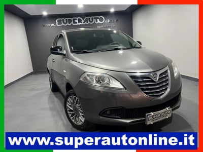 Lancia Ypsilon 0.9 TwinAir 85 CV 5 porte Metano Ecochic Gold usata