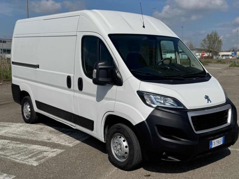 Peugeot Boxer Furgone 335 2.2 BlueHDi 140 S&S PM-TM Furgone Vetrato