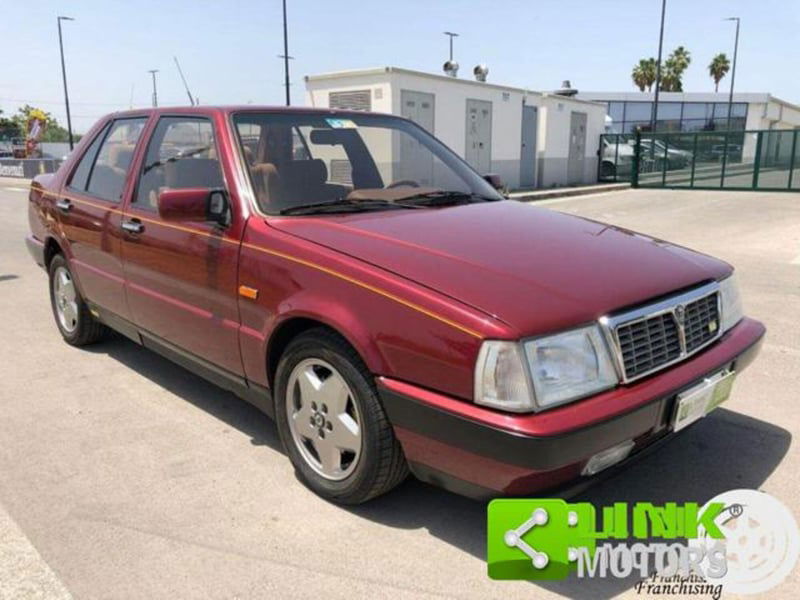 Lancia Thema 8.32