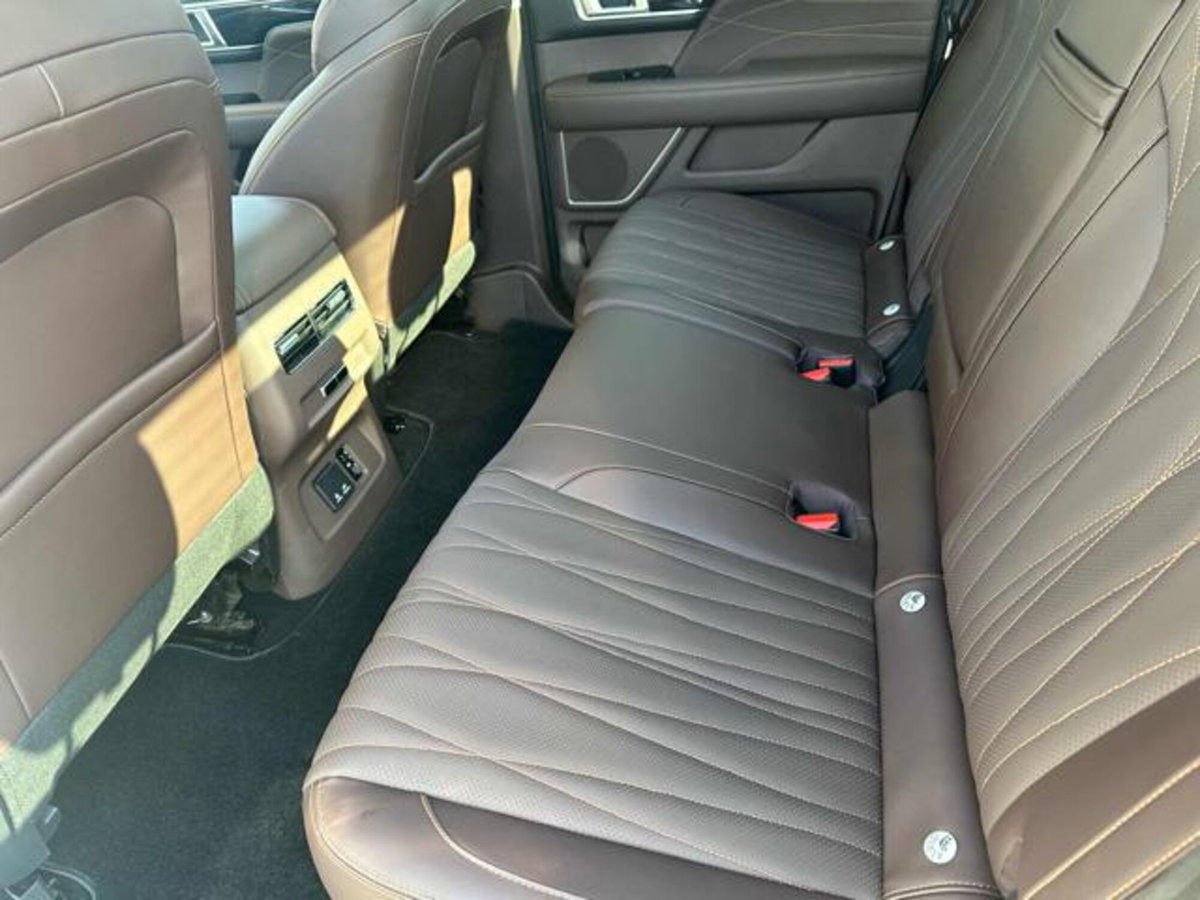 Foton Tunland Tunland V9 2.0 vgt turbo 48V Ultra 8at (15)