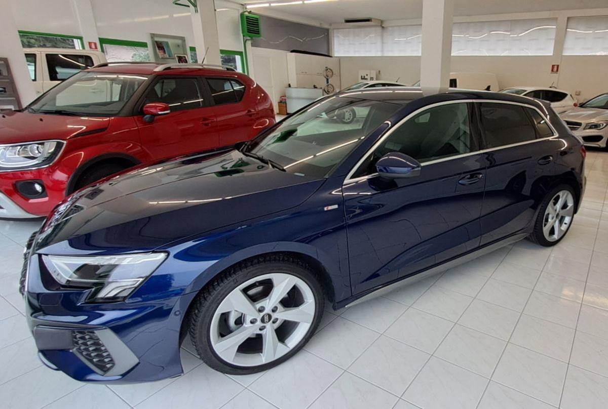 Audi A3 Sportback 30 TDI S tronic S line edition