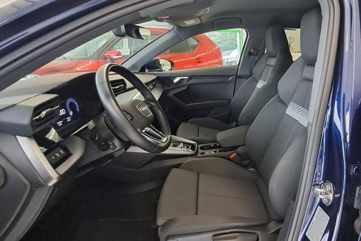 Audi A3 Sportback 30 TDI S tronic S line edition (3)