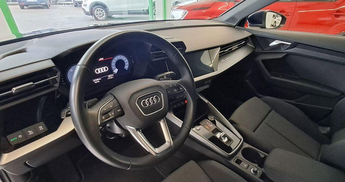Audi A3 Sportback 30 TDI S tronic S line edition (4)