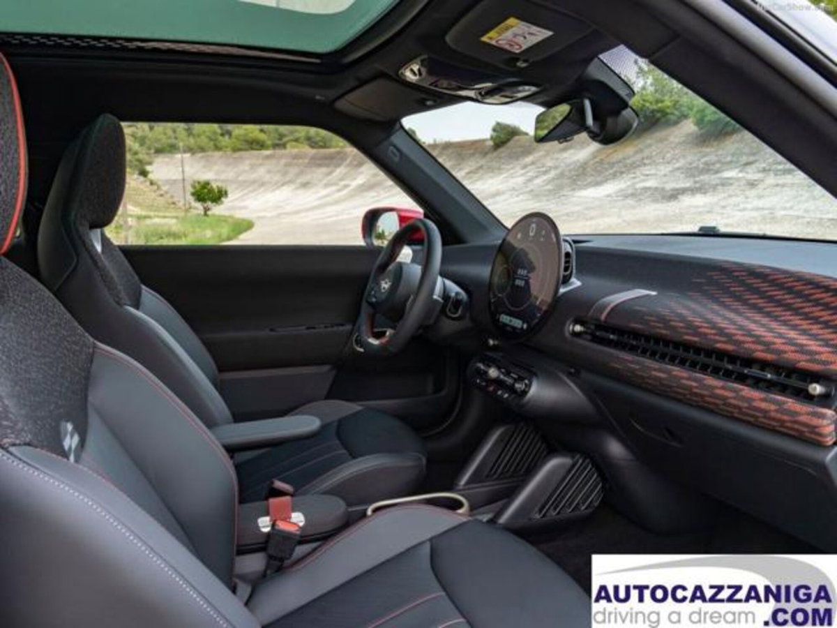 MINI Mini 2.0 John Cooper Works (12)
