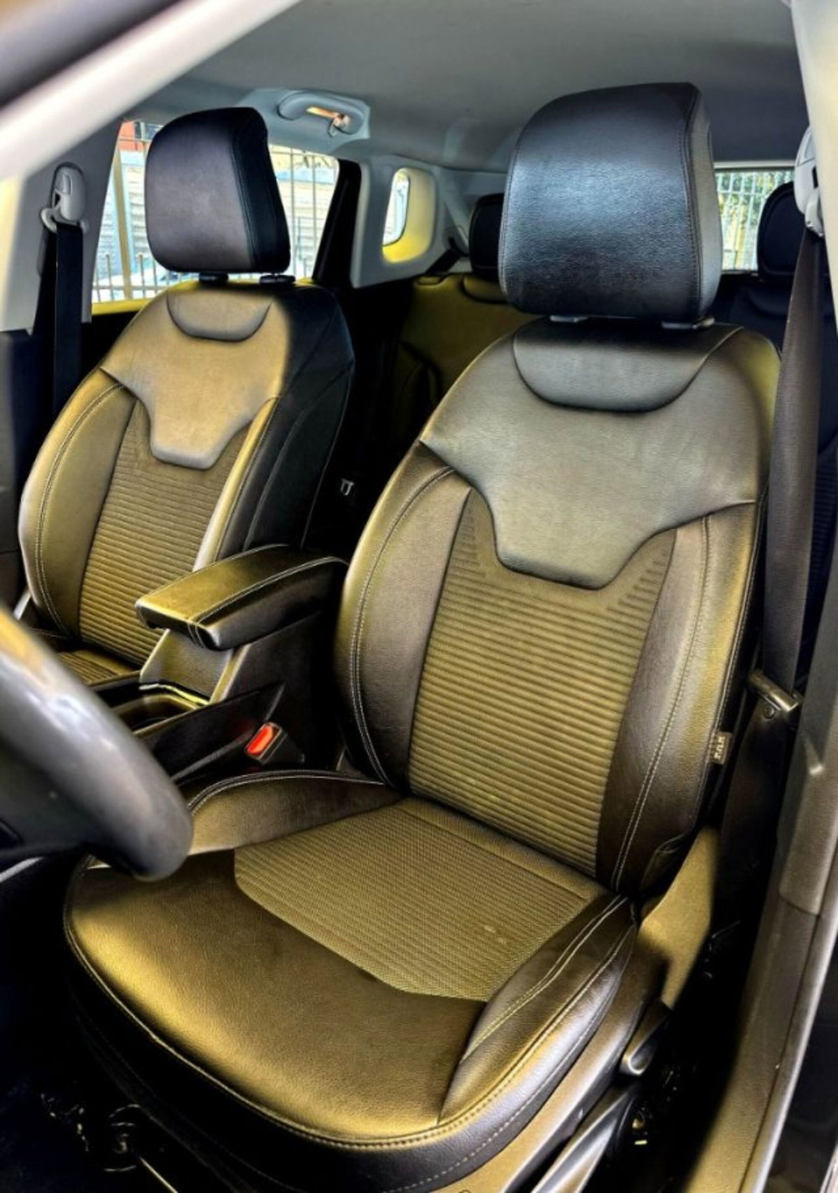 Jeep Compass 1.3 T4 190CV PHEV AT6 4xe Limited (15)