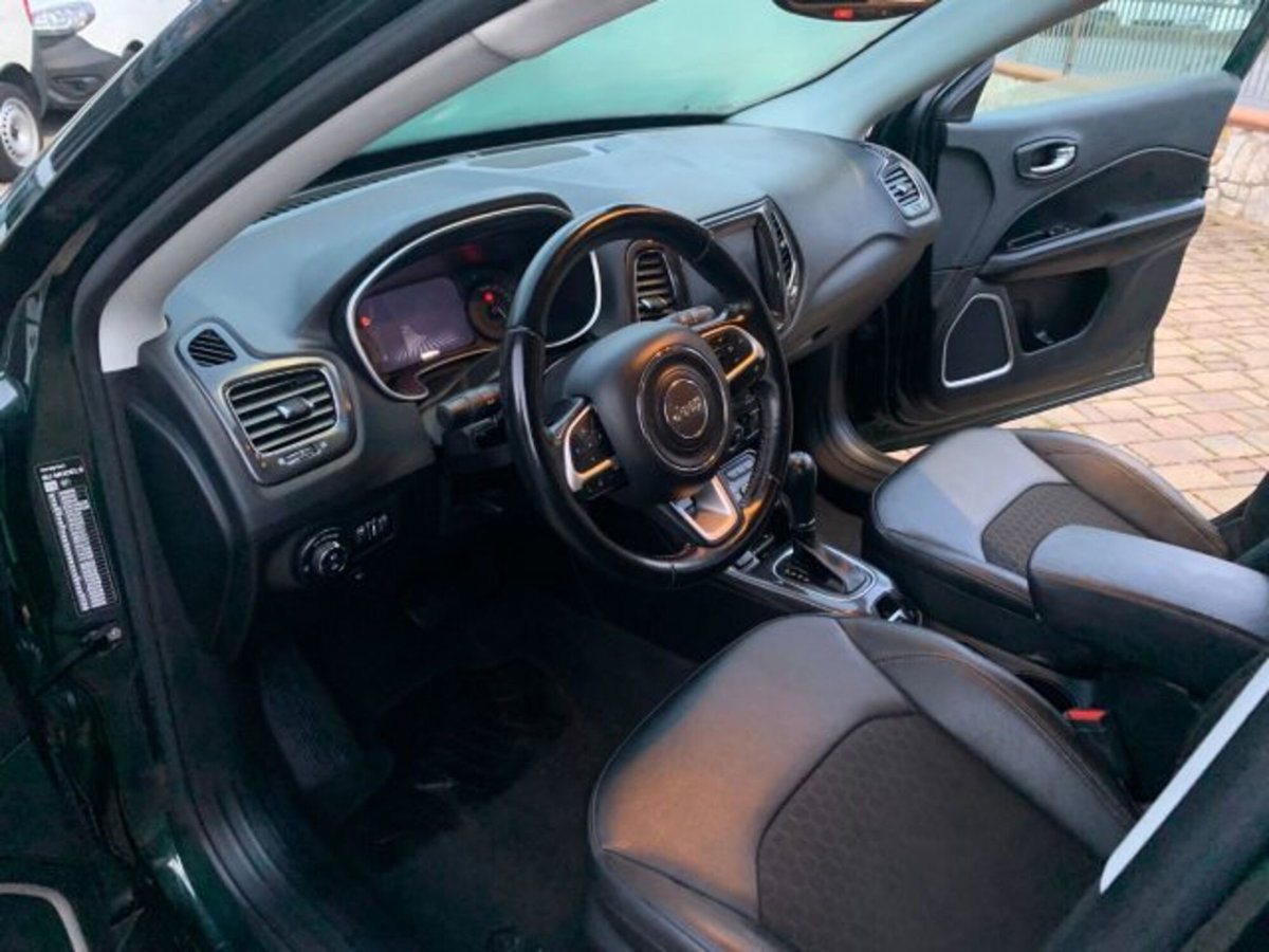 Jeep Compass 1.3 T4 190CV PHEV AT6 4xe Limited (17)