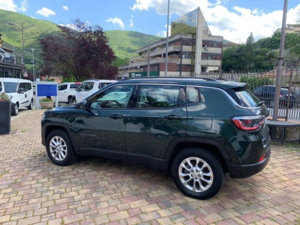 Jeep Compass 1.3 T4 190CV PHEV AT6 4xe Limited (4)