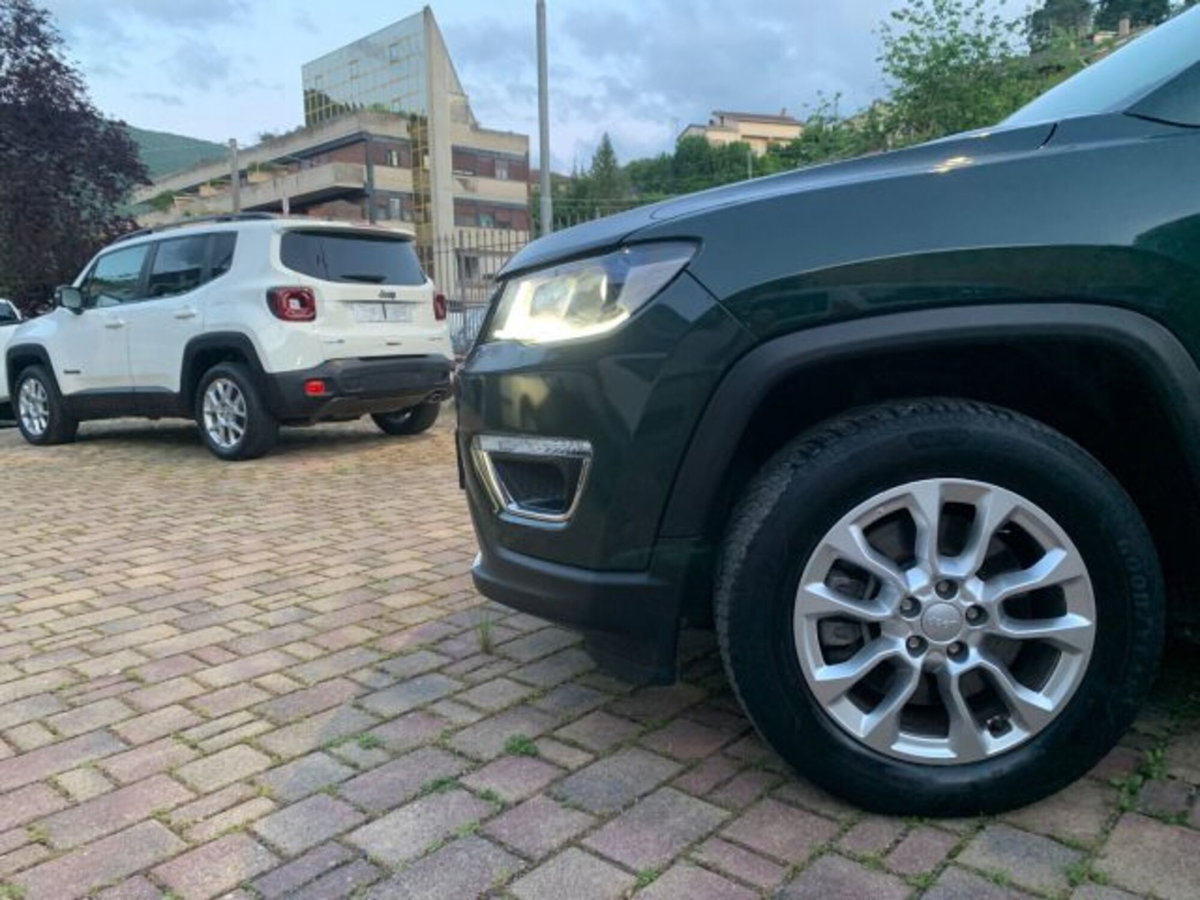 Jeep Compass 1.3 T4 190CV PHEV AT6 4xe Limited (9)