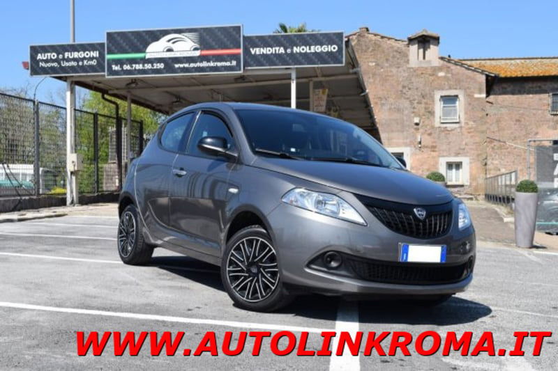 Lancia Ypsilon 1.0 FireFly 5 porte S&S Hybrid Gold Plus