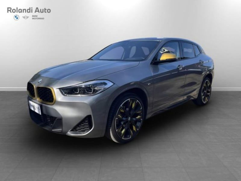 BMW X2 sDrive20i Goldplay Edition