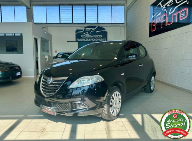 Lancia Ypsilon 1.2 69 CV 5 porte Silver