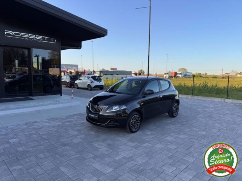 Lancia Ypsilon 1.0 FireFly 5 porte S&S Hybrid Ecochic UnYca