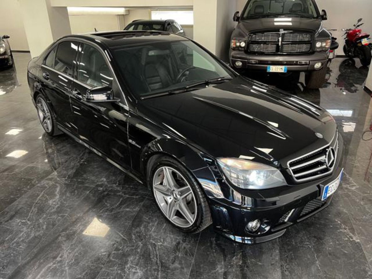 Mercedes-Benz Classe C 63 cat AMG (8)