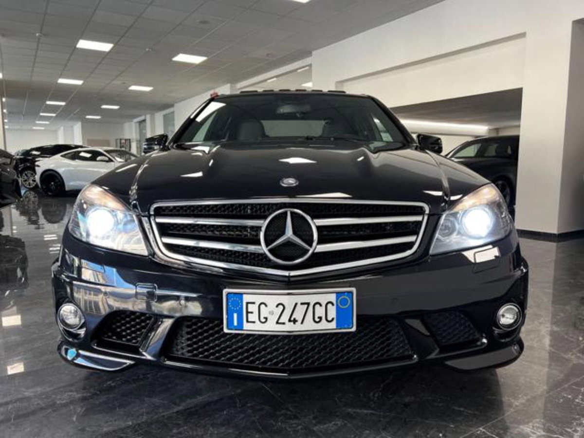 Mercedes-Benz Classe C 63 cat AMG (9)