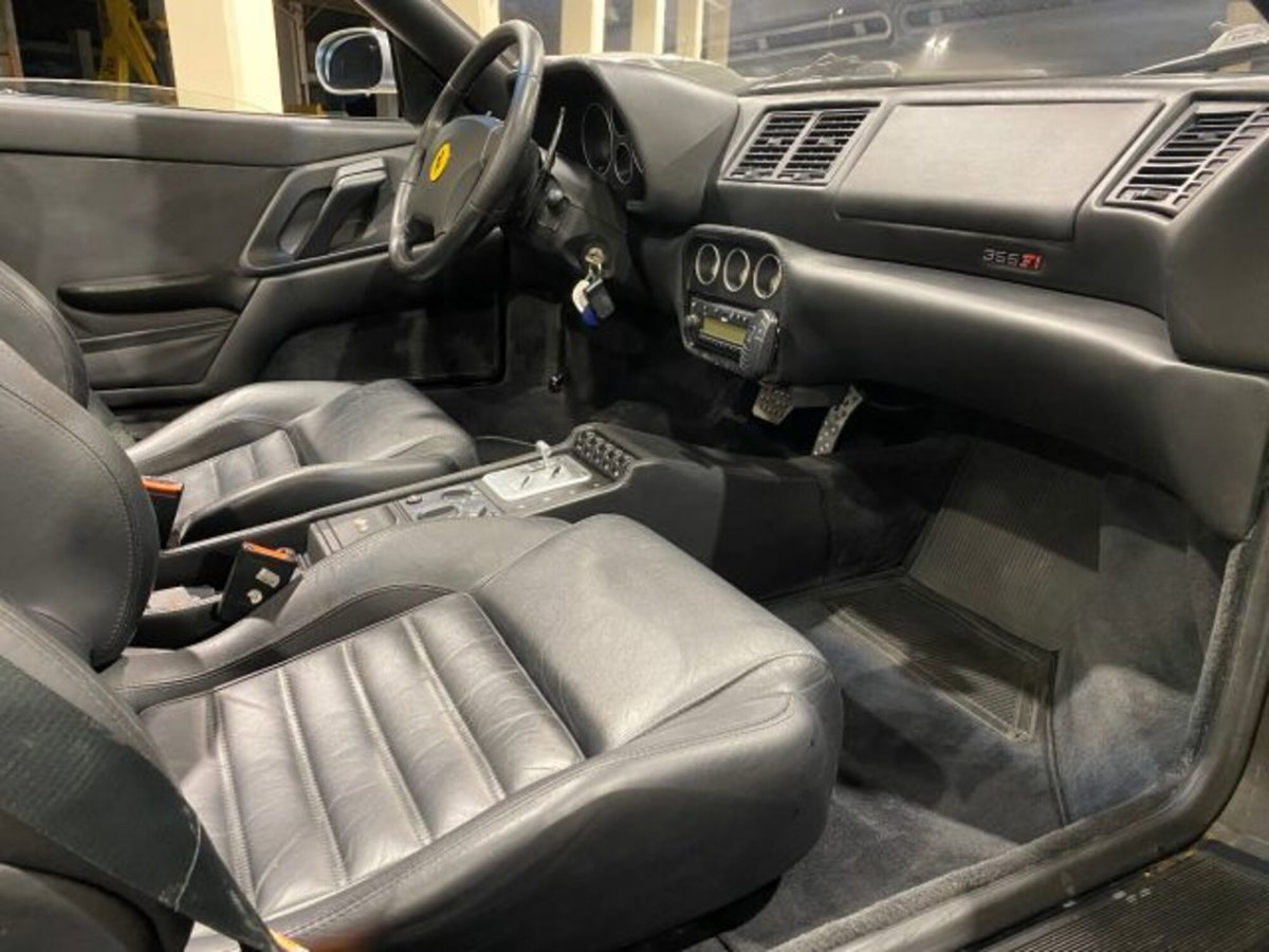 Ferrari F355 Spider F1 Spider (15)