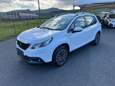 Peugeot 2008 100 Active  usata