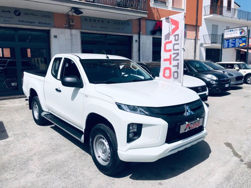 Mitsubishi L200 2.3 D Double Cab 4x4 Hurricane