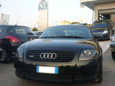 Audi TT Coupé 1.8 T 20V 225 CV cat quattro (2)