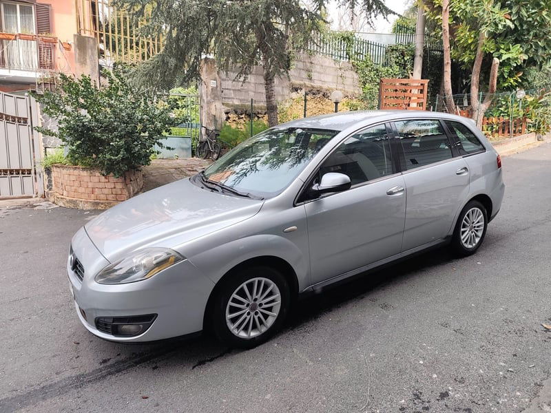 Fiat Croma 1.9 Multijet Emotion