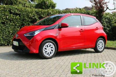 Toyota Aygo Connect 1.0 VVT-i 72 CV 5 porte x-play MMT usata