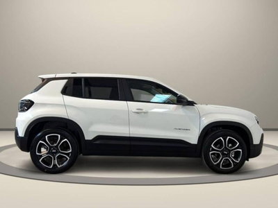 Jeep Avenger 1.2 turbo e-hybrid mhev Summit fwd 110cv edct6 (4)