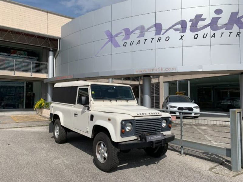 Land Rover Defender 110 2.4 TD4 Hard Top E