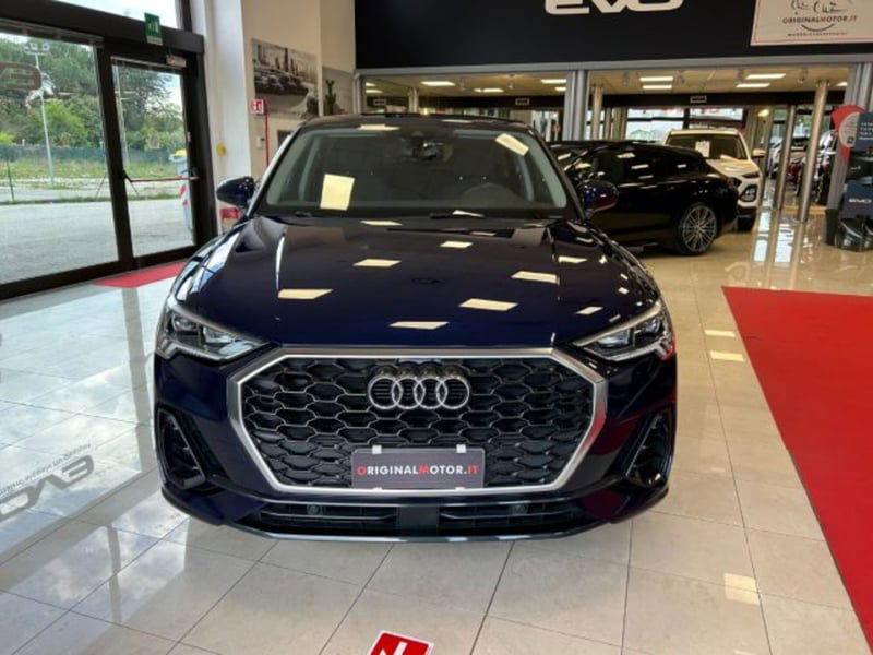 Audi Q3 Sportback 35 TDI quattro S tronic Business Plus