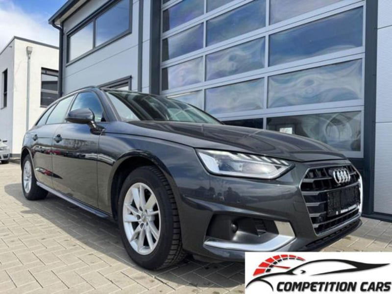 Audi A4 Avant 30 2.0 tdi mhev Business Advanced 136cv s-tronic