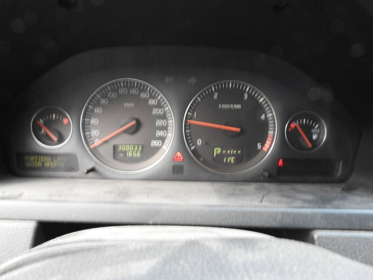 Volvo XC90 2.4 D5 aut. AWD Optima (14)