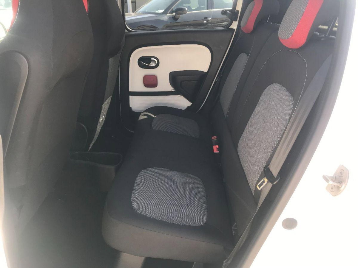 Renault Twingo SCe 65 CV Intens (17)
