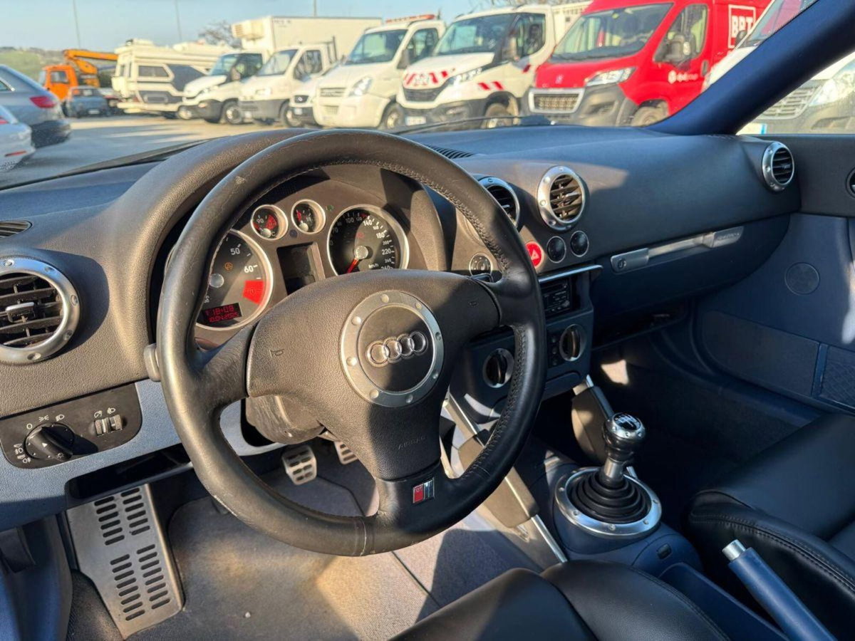 Audi TT Coupé 1.8 T 20V 225 CV cat quattro (8)