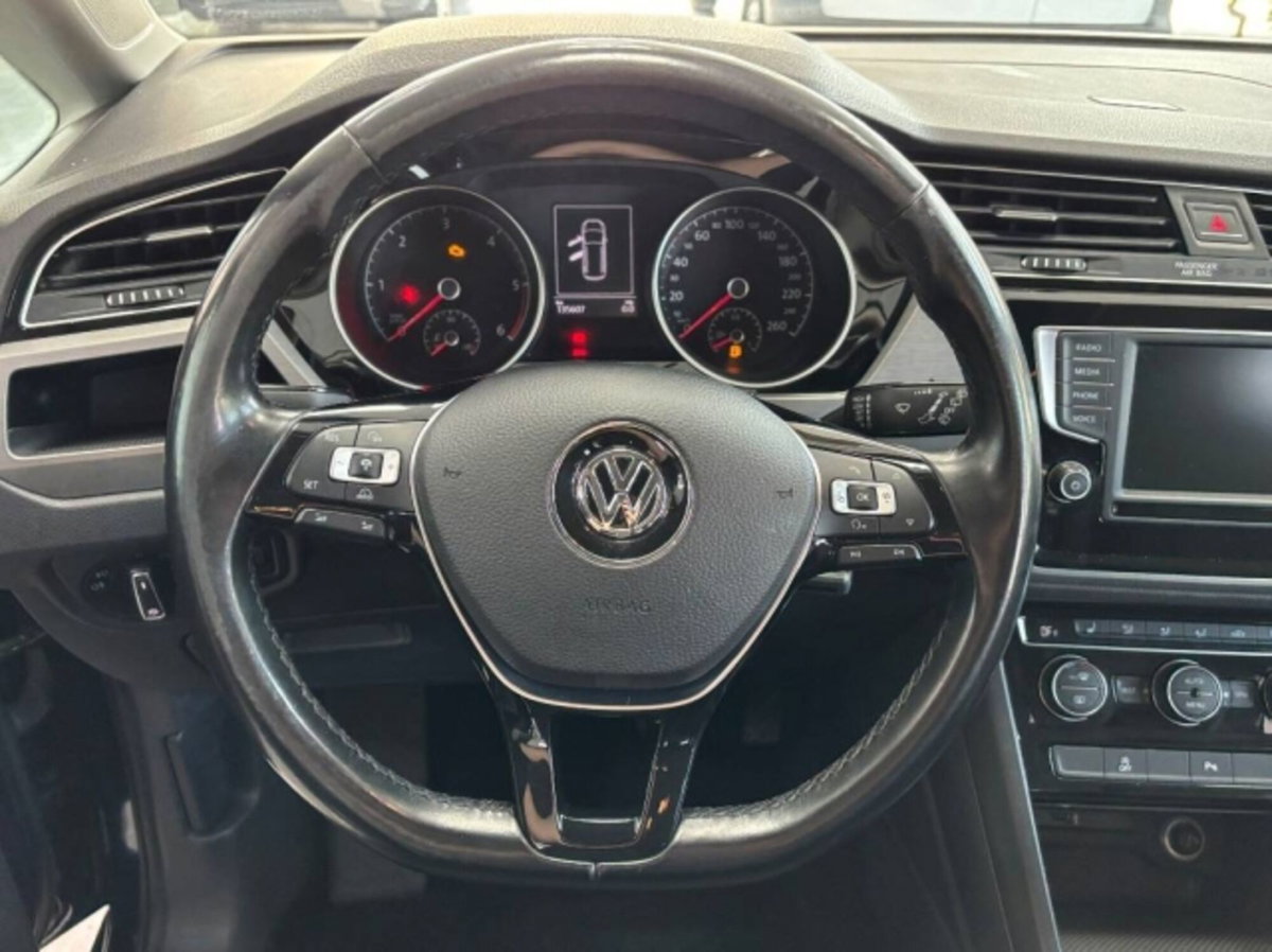 Volkswagen Touran 2.0 TDI 150 CV SCR Highline BlueMotion Technology (17)