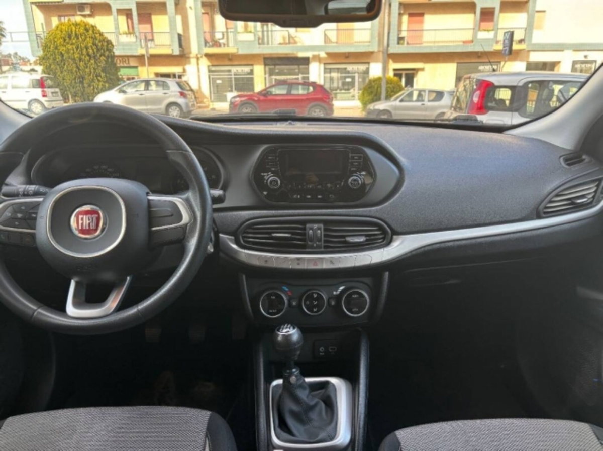 Fiat Tipo Tipo 1.4 4 porte Opening Edition (8)