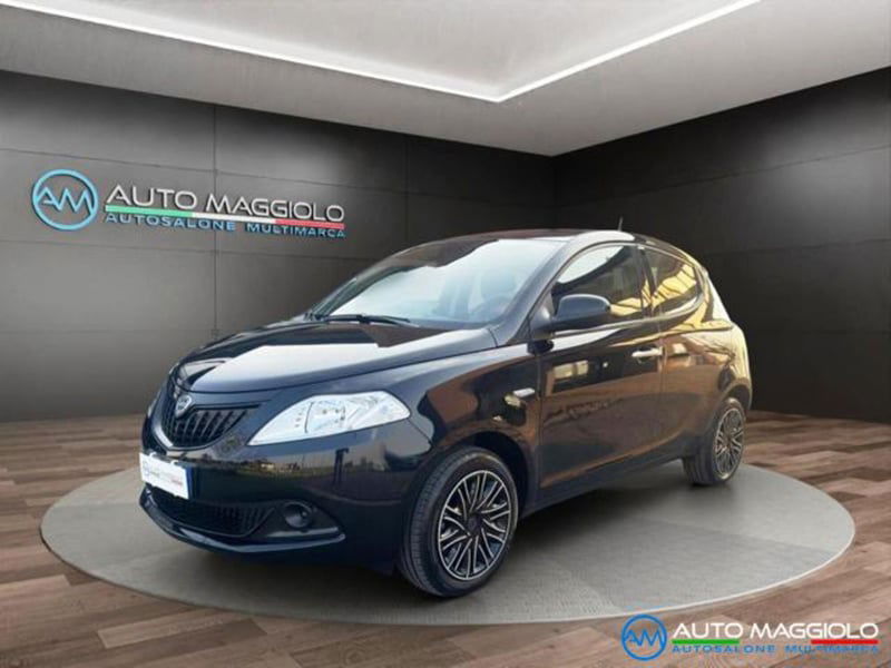 Lancia Ypsilon 1.0 FireFly 5 porte S&S Hybrid Ecochic A. Ferretti