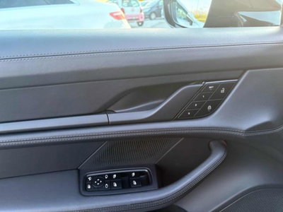 Porsche Taycan Cross Turismo Cross Turismo Turbo S (15)